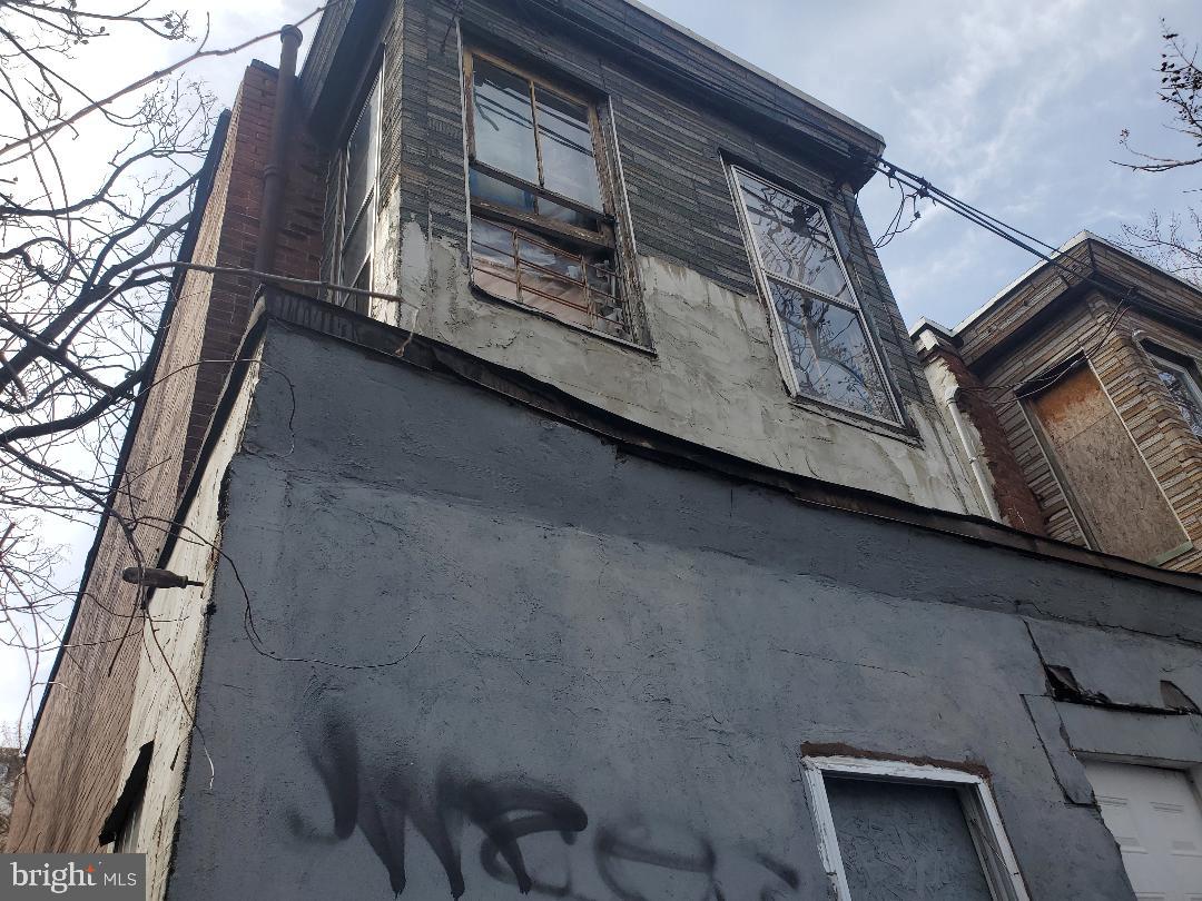 TEMPLE UNIVERSITY - Residential Income