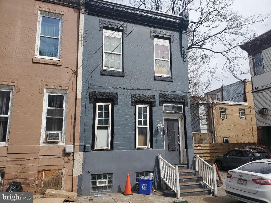 Zoned CMX2 this property is currently set up as a duplex. Close to Temple University. 1 Bedroom Unit 1 Bath on 1st Floor,  2 bedrooms 1 Bath on 2nd Floor. Small Patio out back of First Floor unit.  In Need of TOTAL renovations - Serious Investors only, Use Caution when Showing.