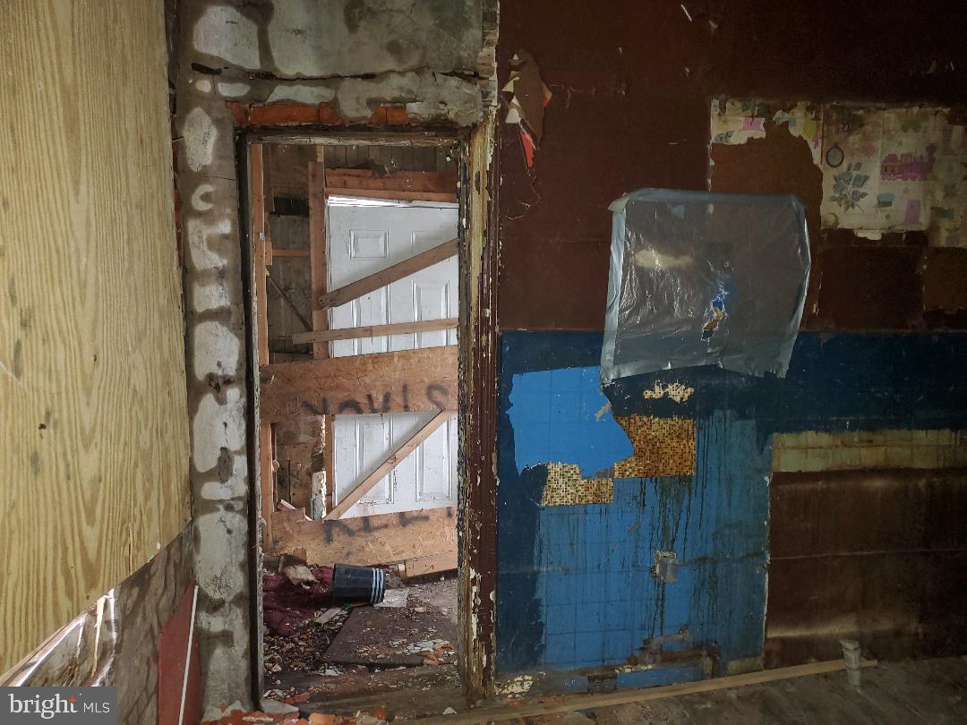 TEMPLE UNIVERSITY - Residential Income