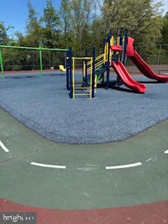 SOMERSET - Residential