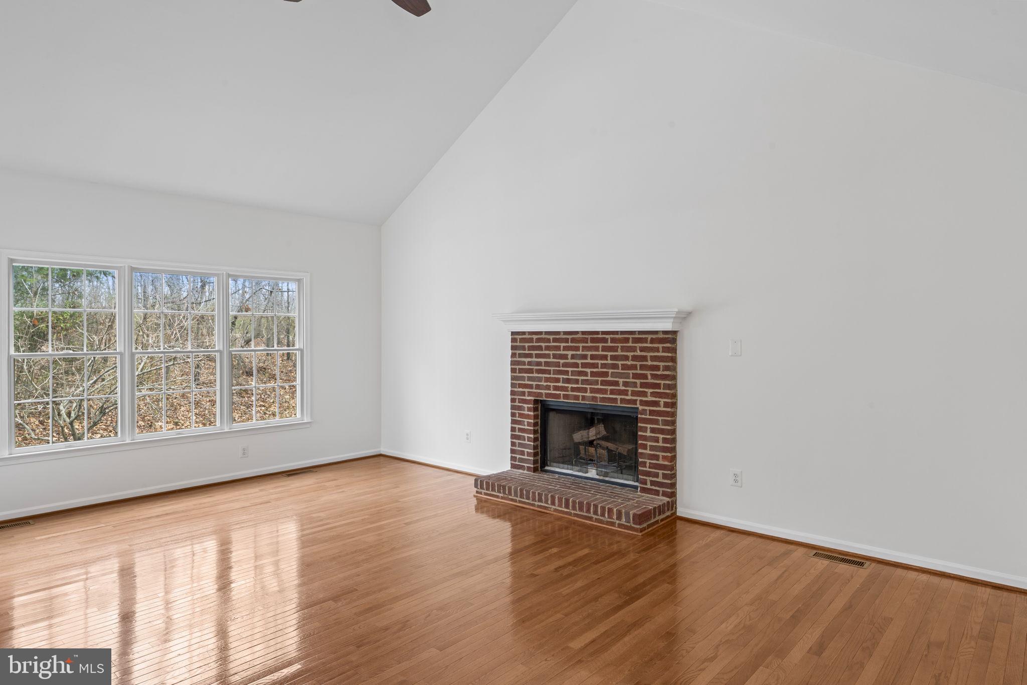 BELMONT COUNTRY CLUB - Residential