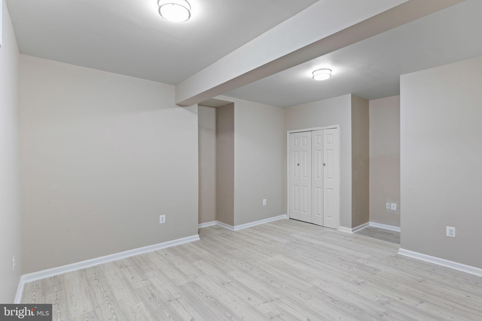 BELMONT COUNTRY CLUB - Residential