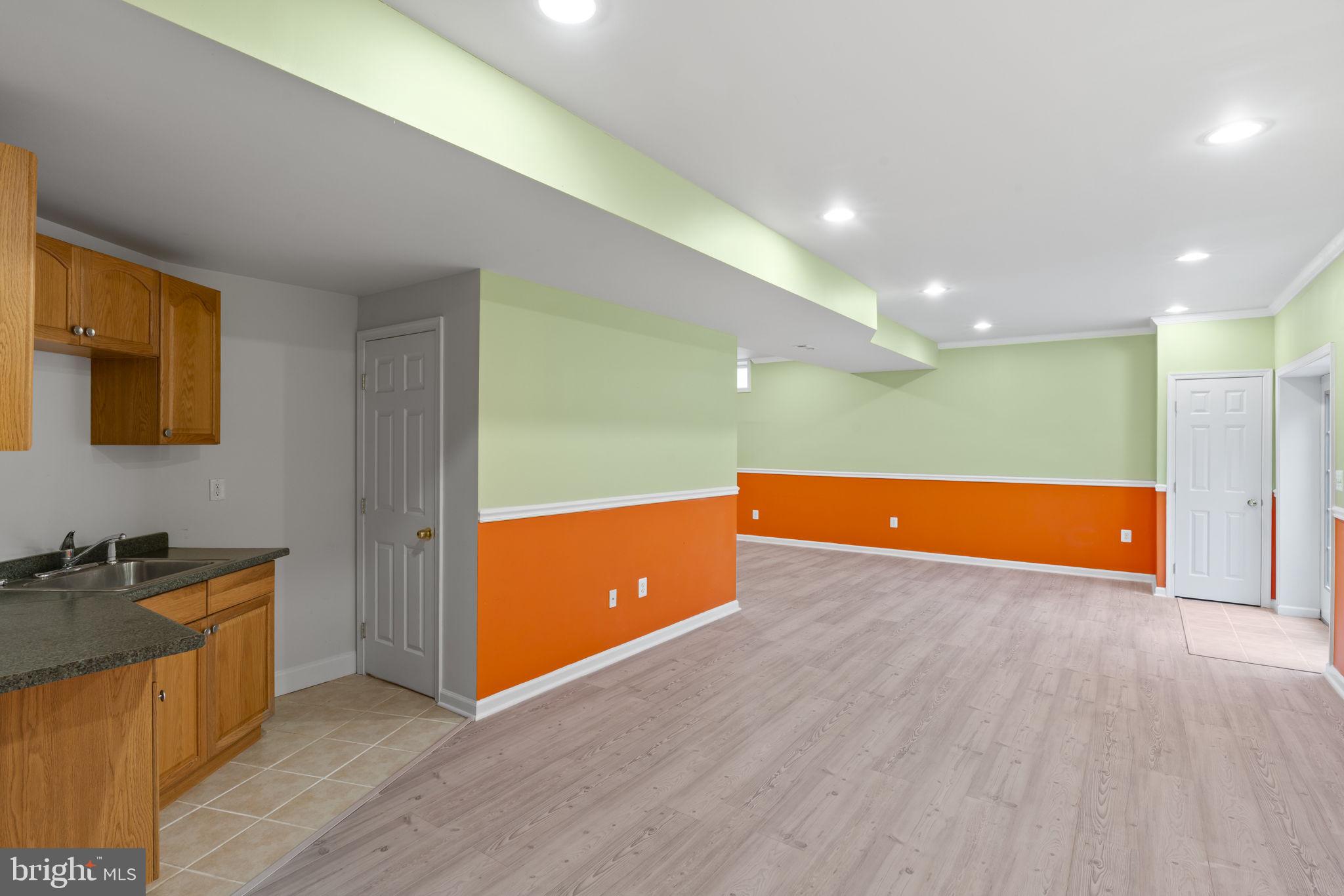 BELMONT COUNTRY CLUB - Residential