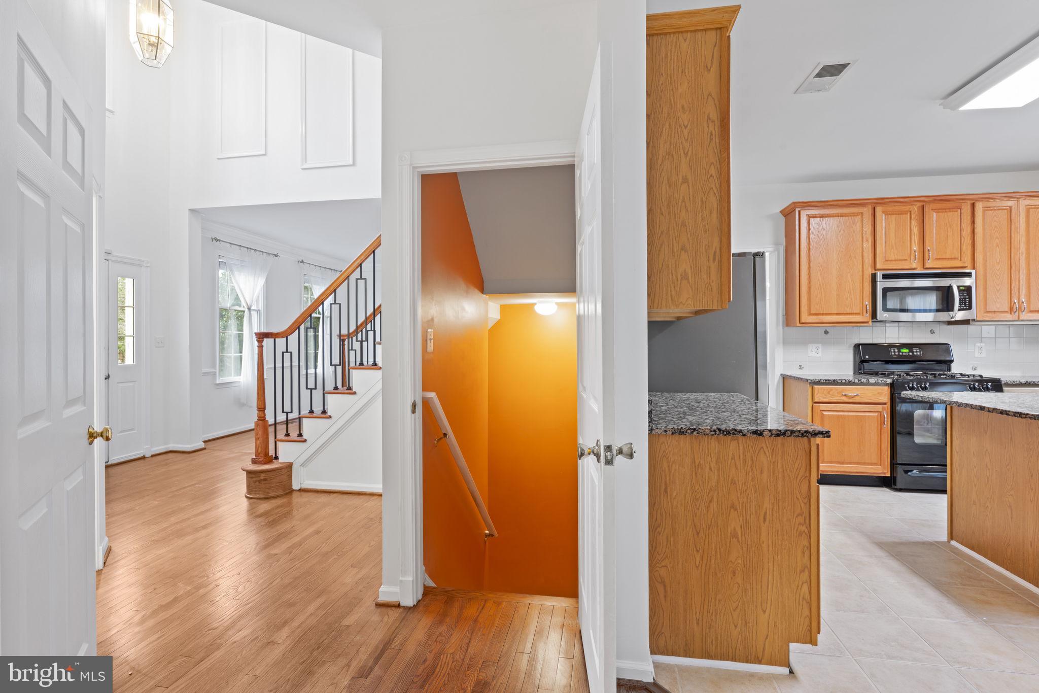 BELMONT COUNTRY CLUB - Residential