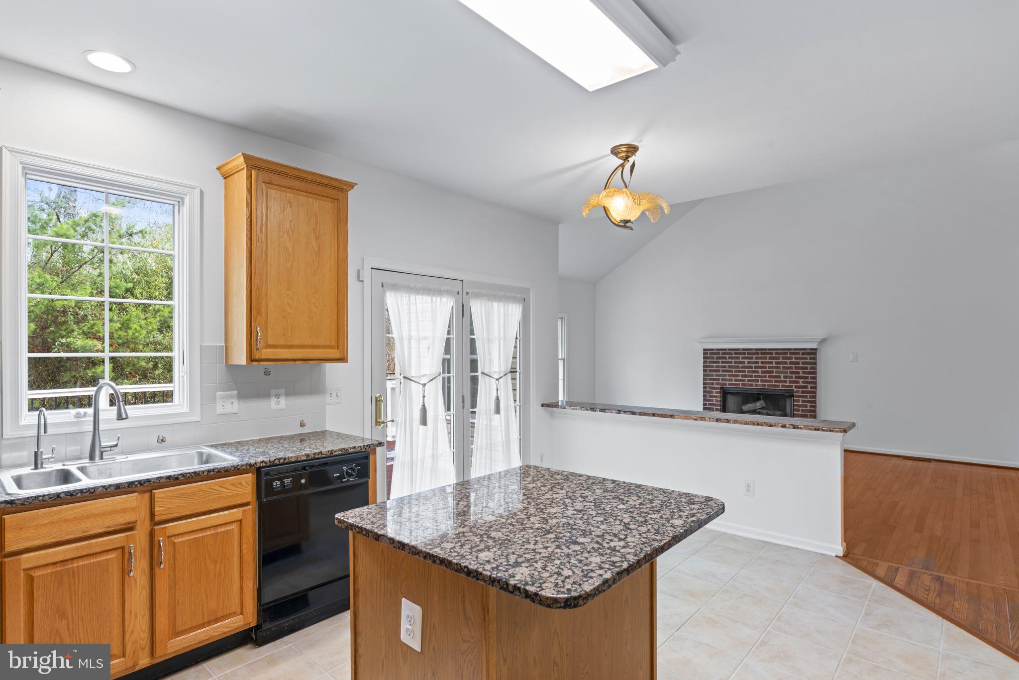 BELMONT COUNTRY CLUB - Residential