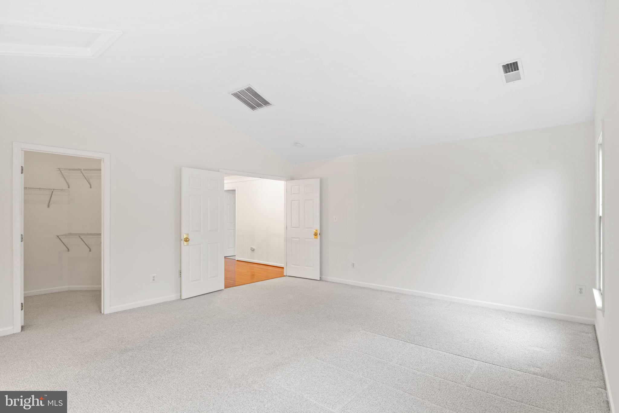 BELMONT COUNTRY CLUB - Residential