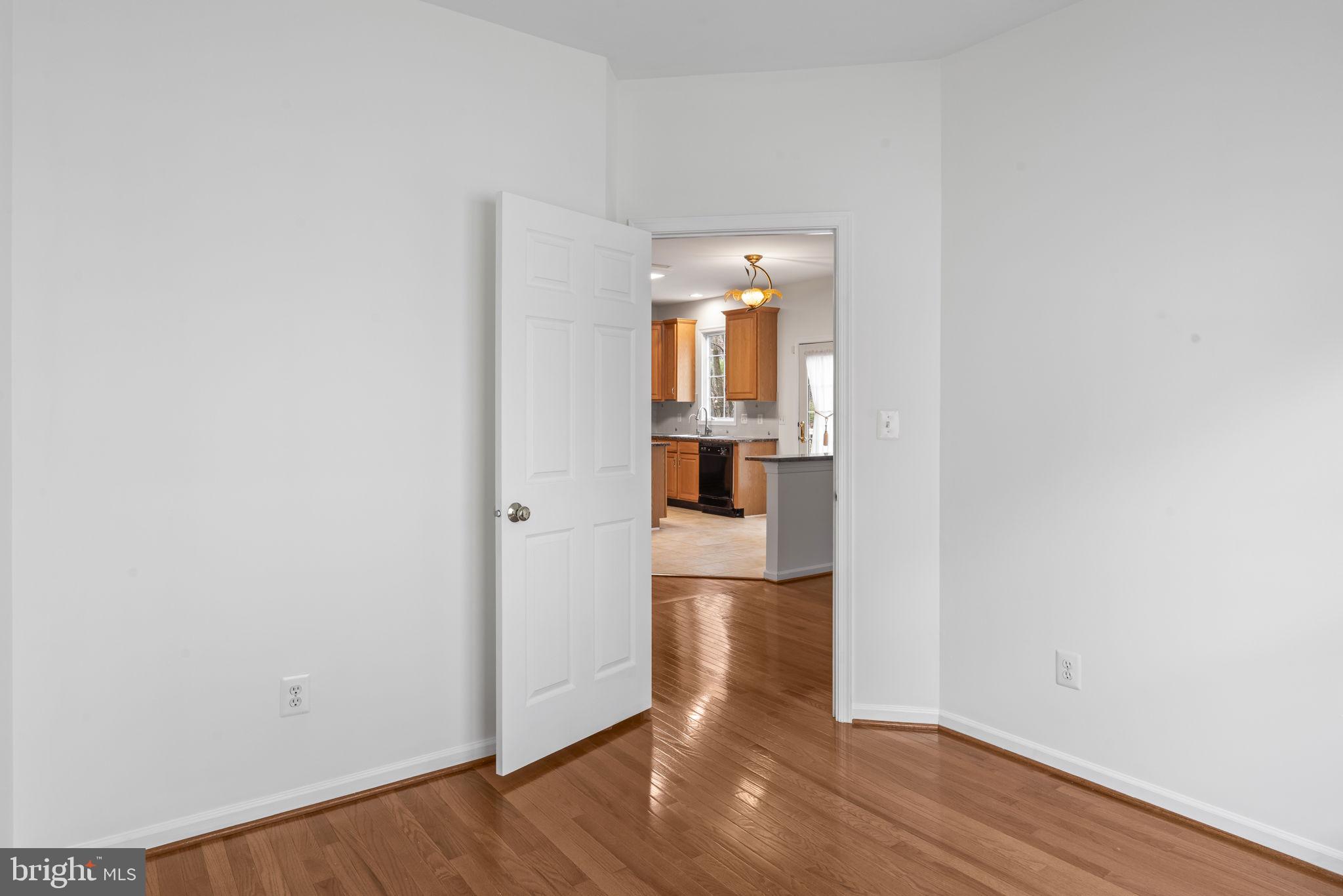 BELMONT COUNTRY CLUB - Residential