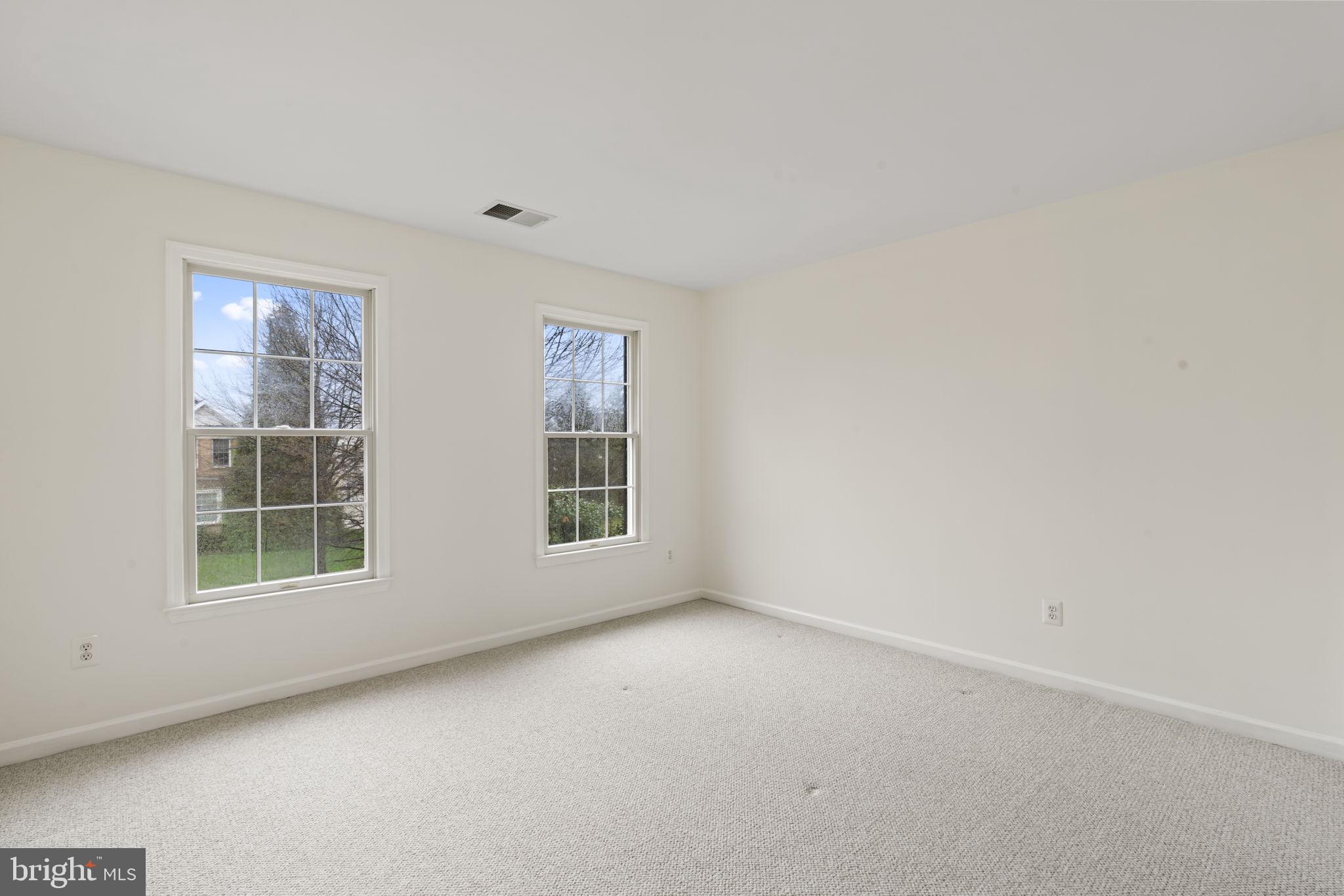 BELMONT COUNTRY CLUB - Residential