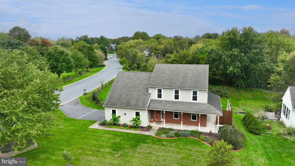 Photo of 243 Kingsbridge Drive, LITITZ, PA 17543 (MLS # PALA2095958)