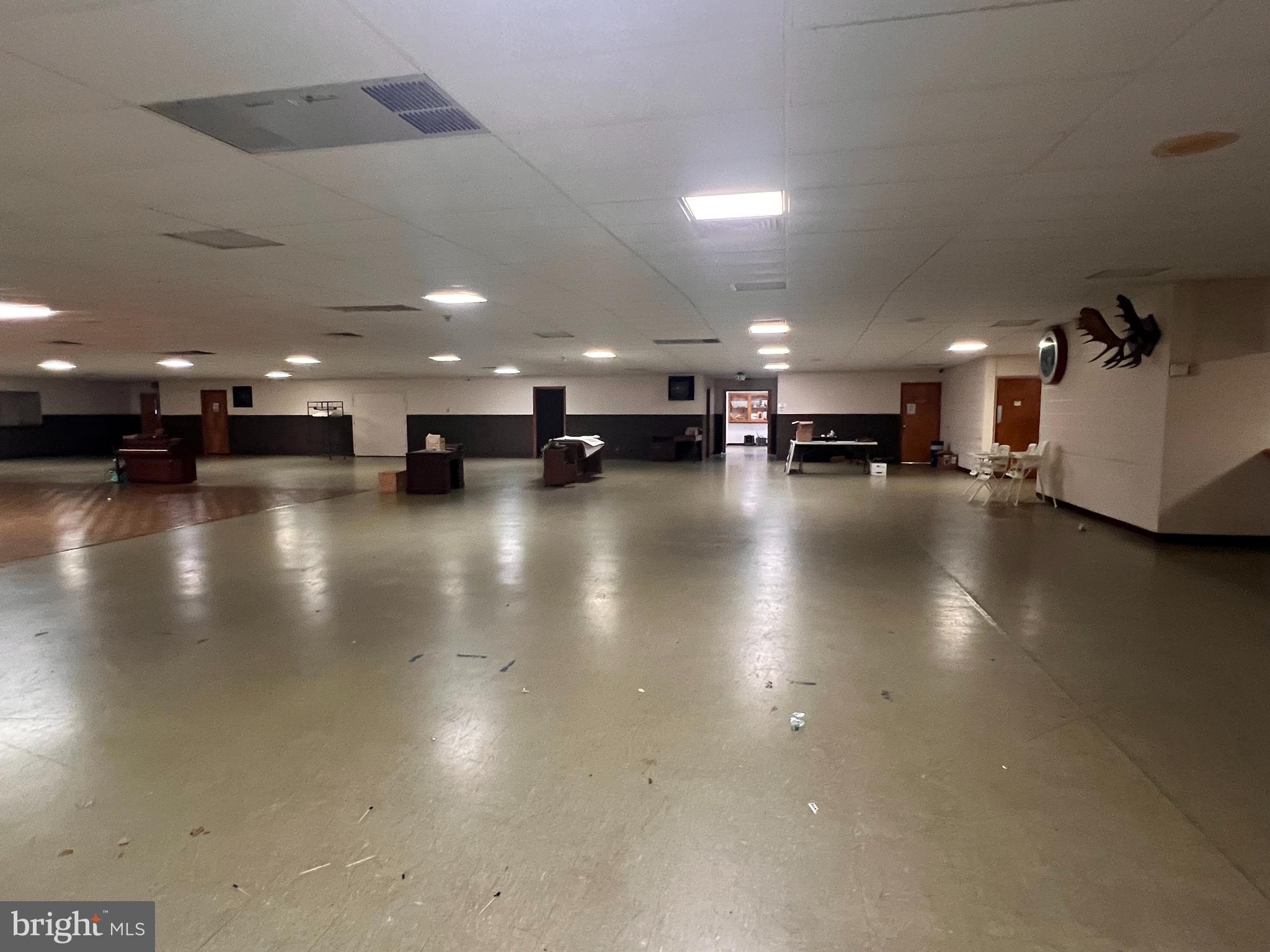 DERRY - Commercial Sale