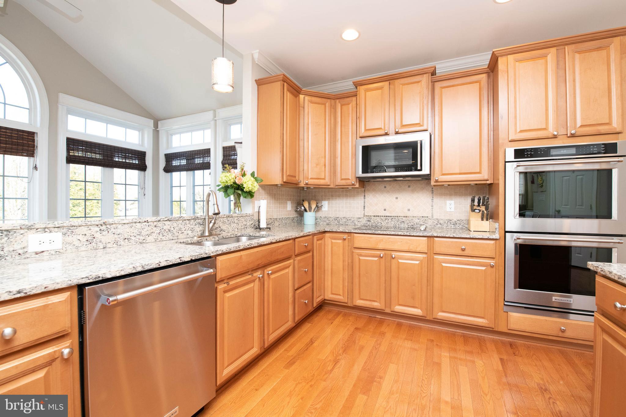 WAVERLY FARM - Residential