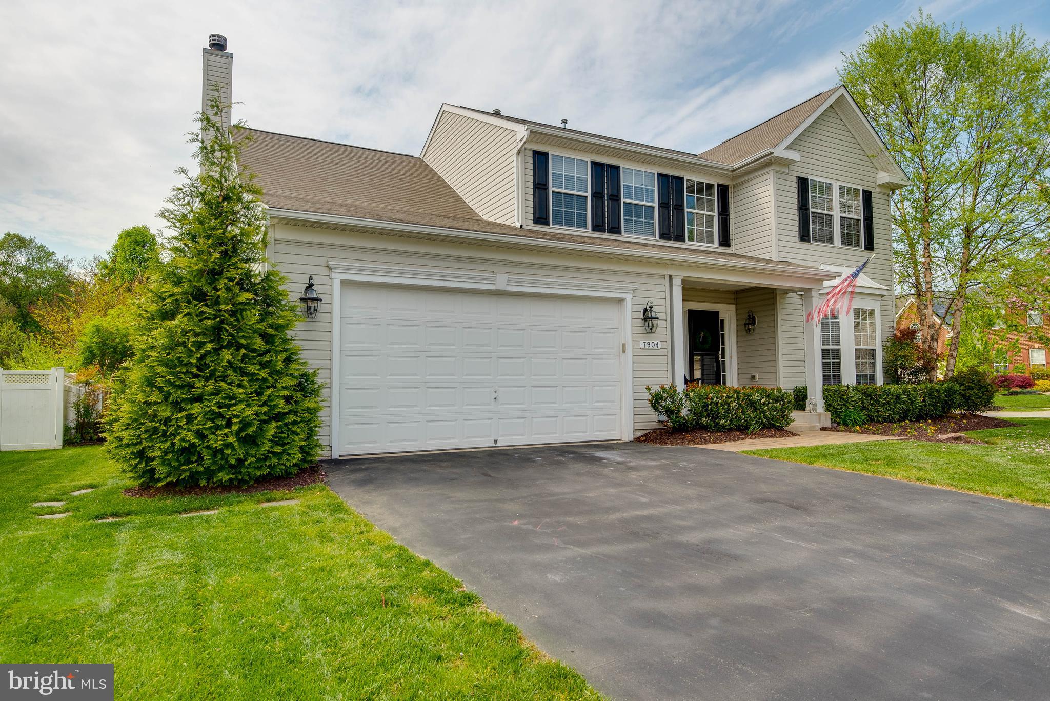 WAVERLY FARM - Residential