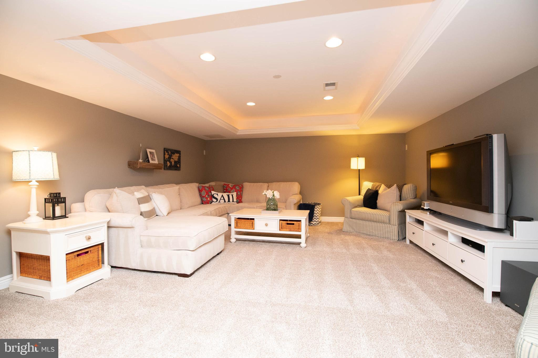 WAVERLY FARM - Residential