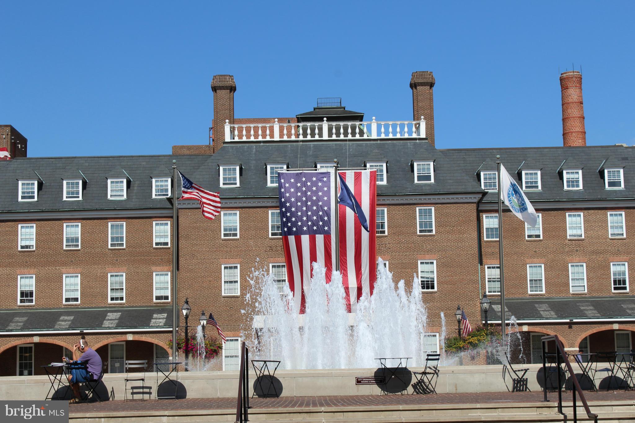 ROSEMONT - Residential