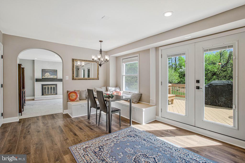 VILLAGE OF OAKLAND MILLS - Residential