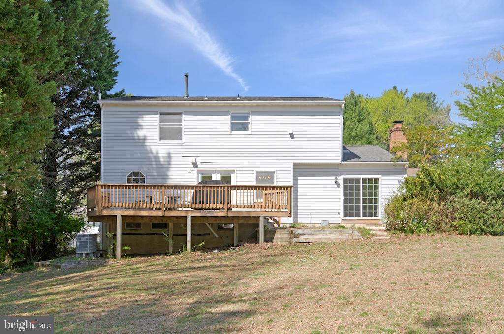 VILLAGE OF OAKLAND MILLS - Residential