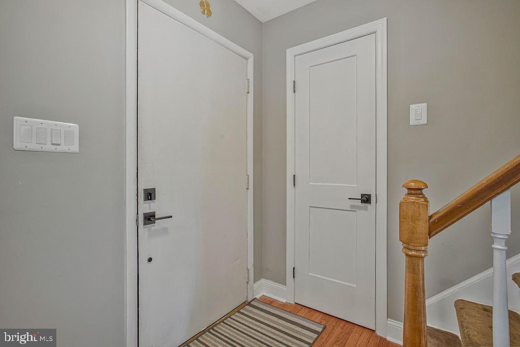 VILLAGE OF OAKLAND MILLS - Residential