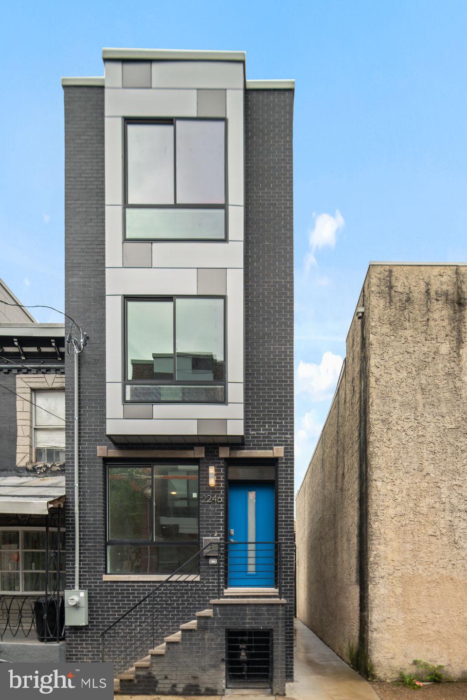 POINT BREEZE - Residential