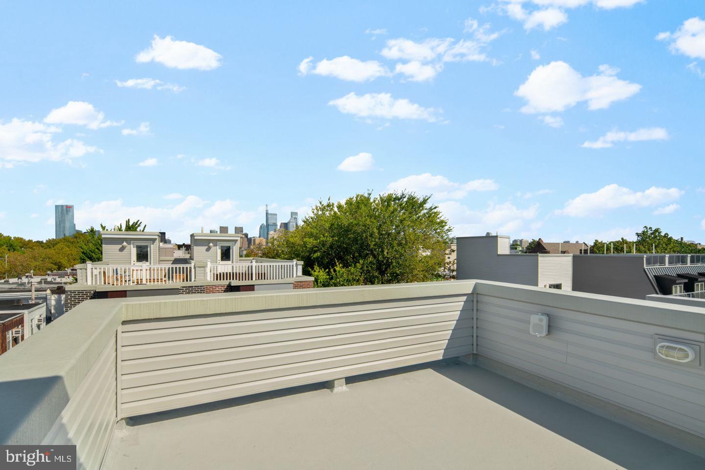 POINT BREEZE - Residential