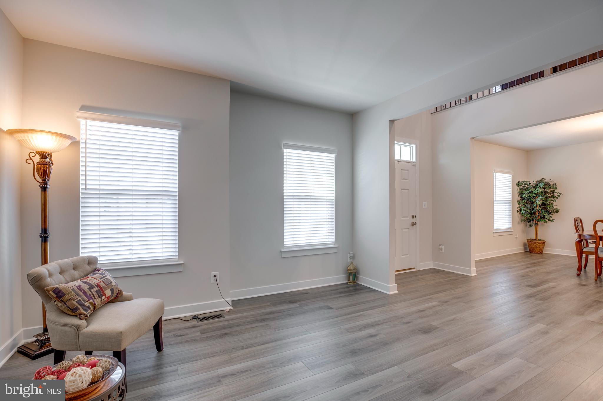 BROAD RUN ESTATES - Residential