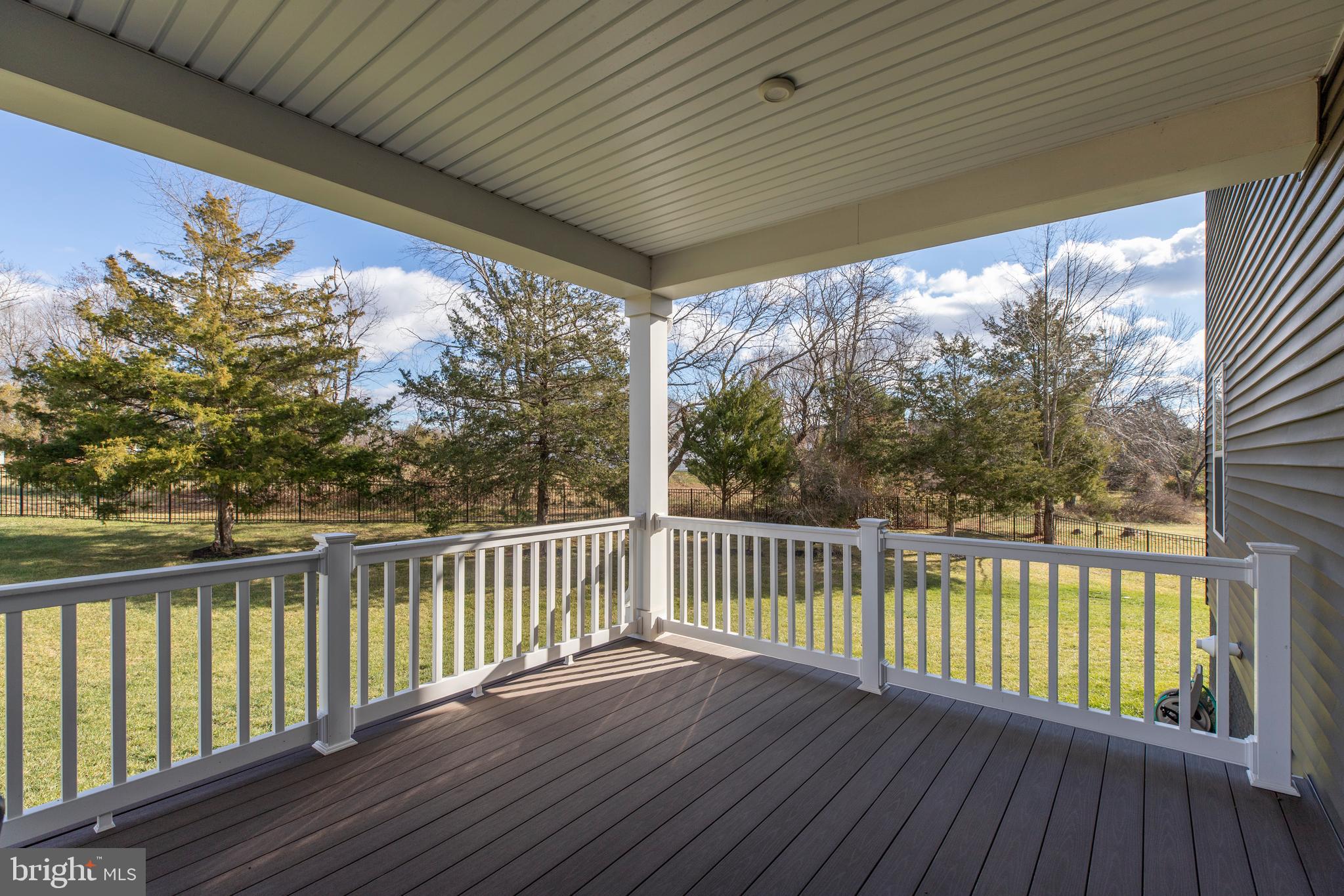 BROAD RUN ESTATES - Residential