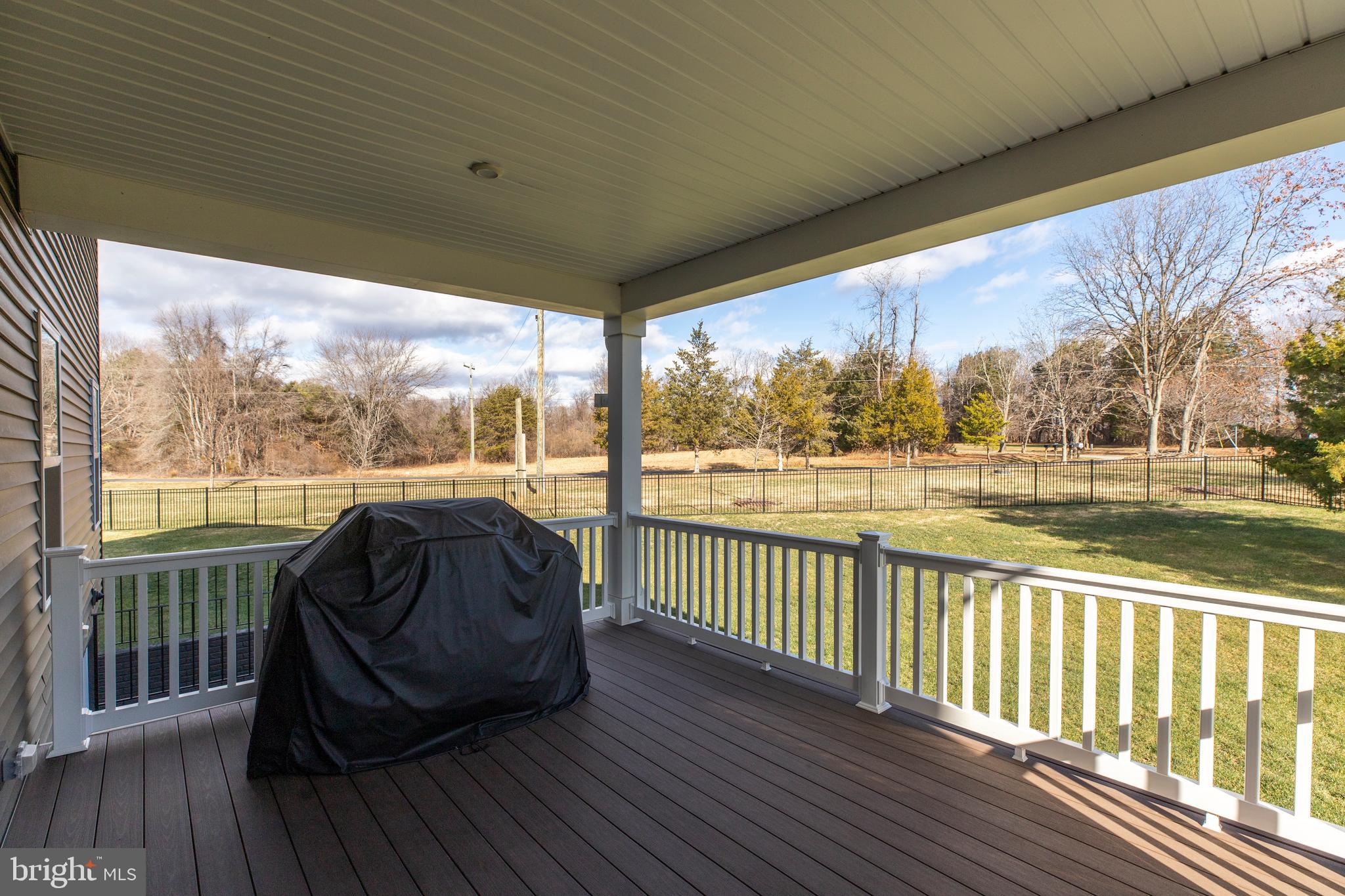 BROAD RUN ESTATES - Residential