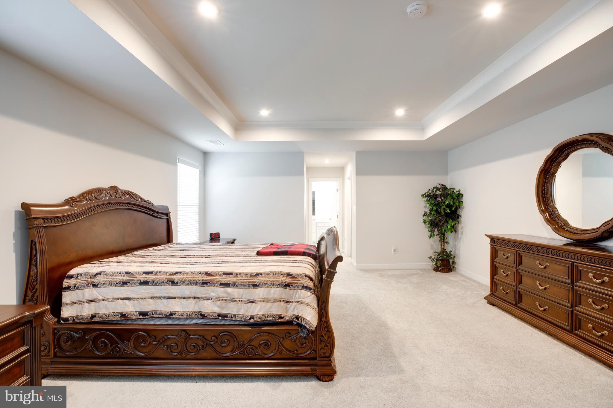 BROAD RUN ESTATES - Residential