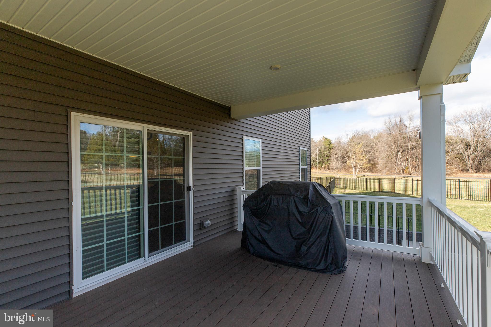 BROAD RUN ESTATES - Residential