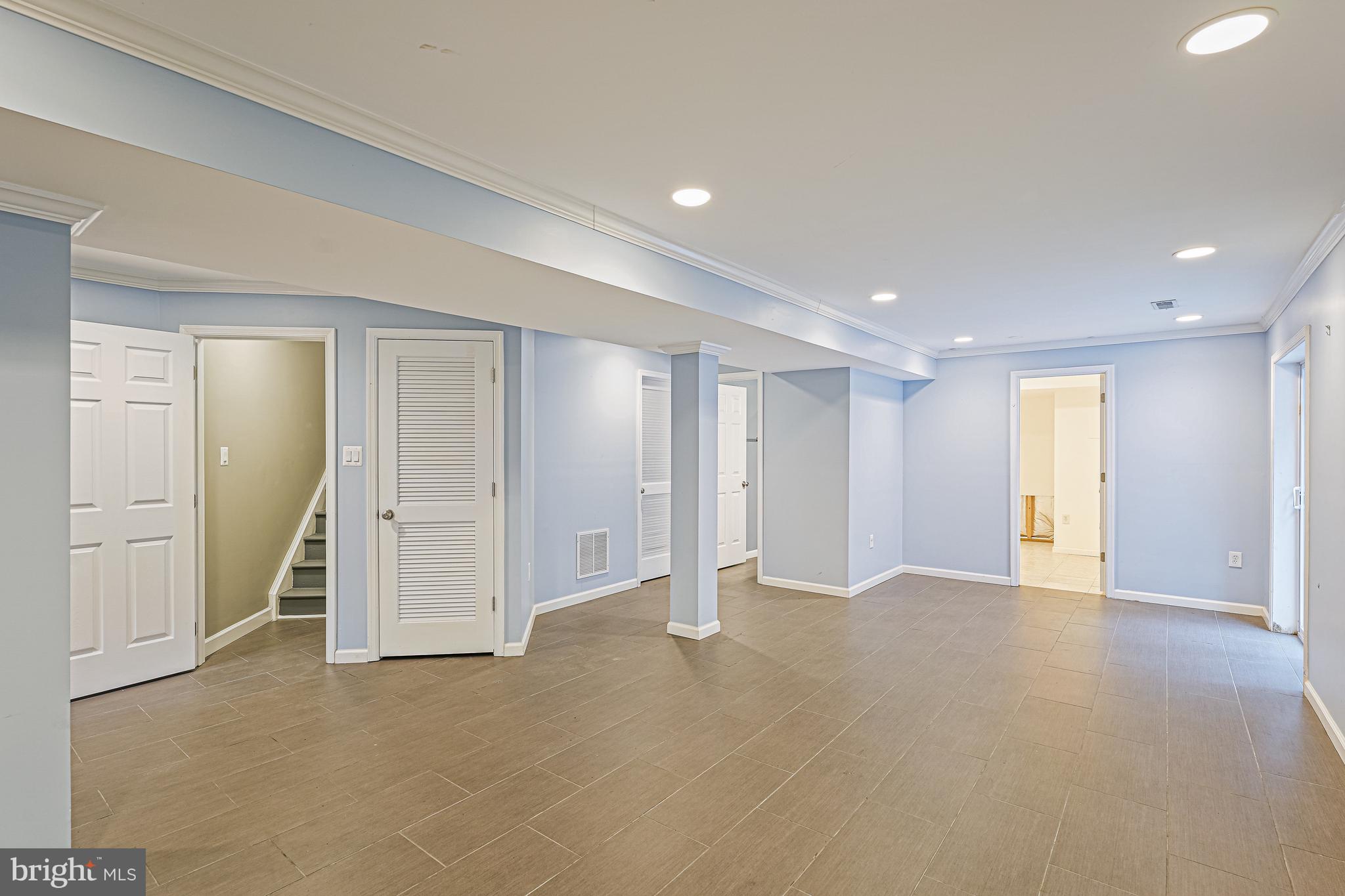 CARTERS GROVE - Residential