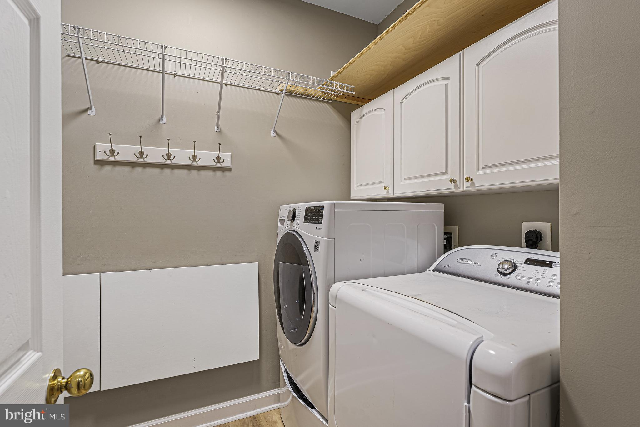 CARTERS GROVE - Residential