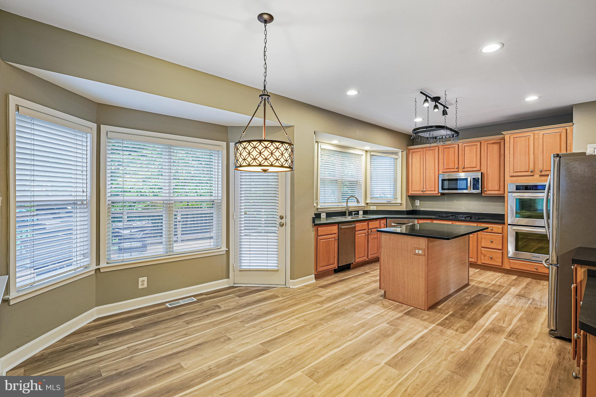 CARTERS GROVE - Residential