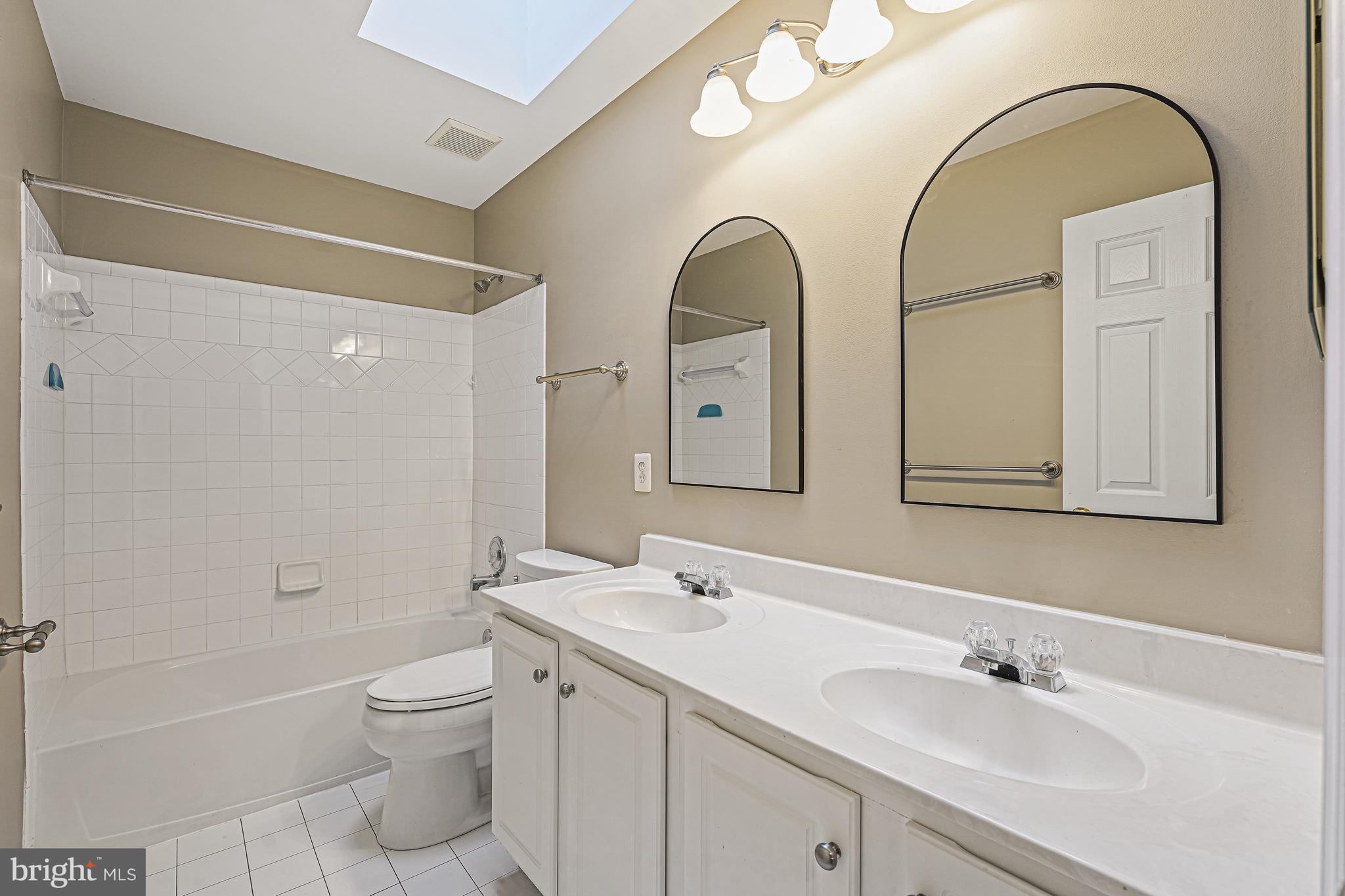 CARTERS GROVE - Residential