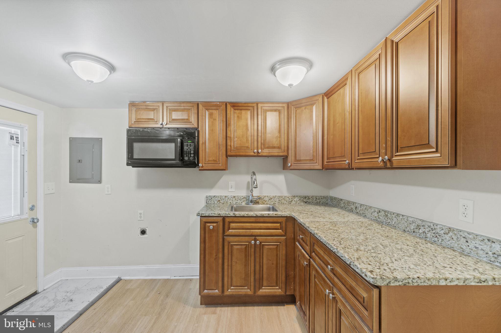 BRENTWOOD-CZARRAS ADDN - Residential