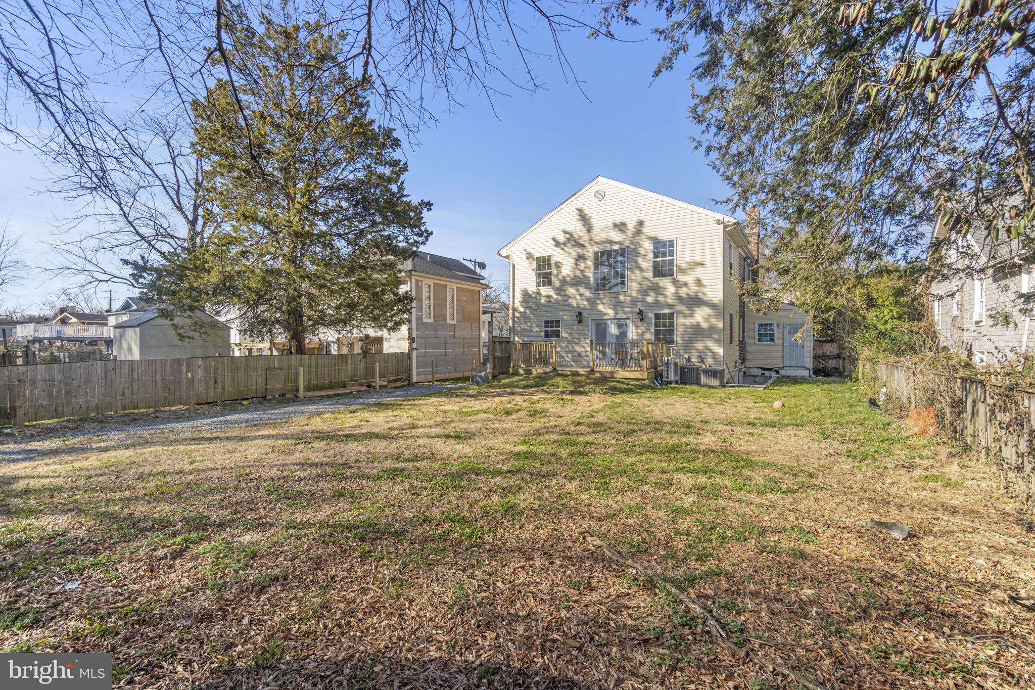 BRENTWOOD-CZARRAS ADDN - Residential