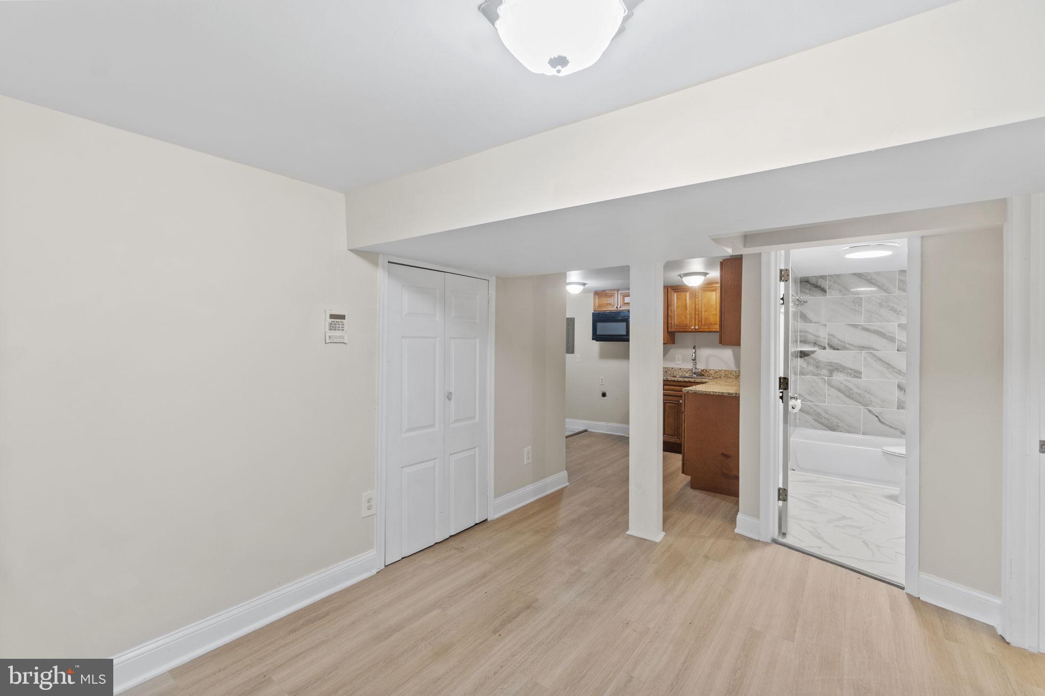 BRENTWOOD-CZARRAS ADDN - Residential