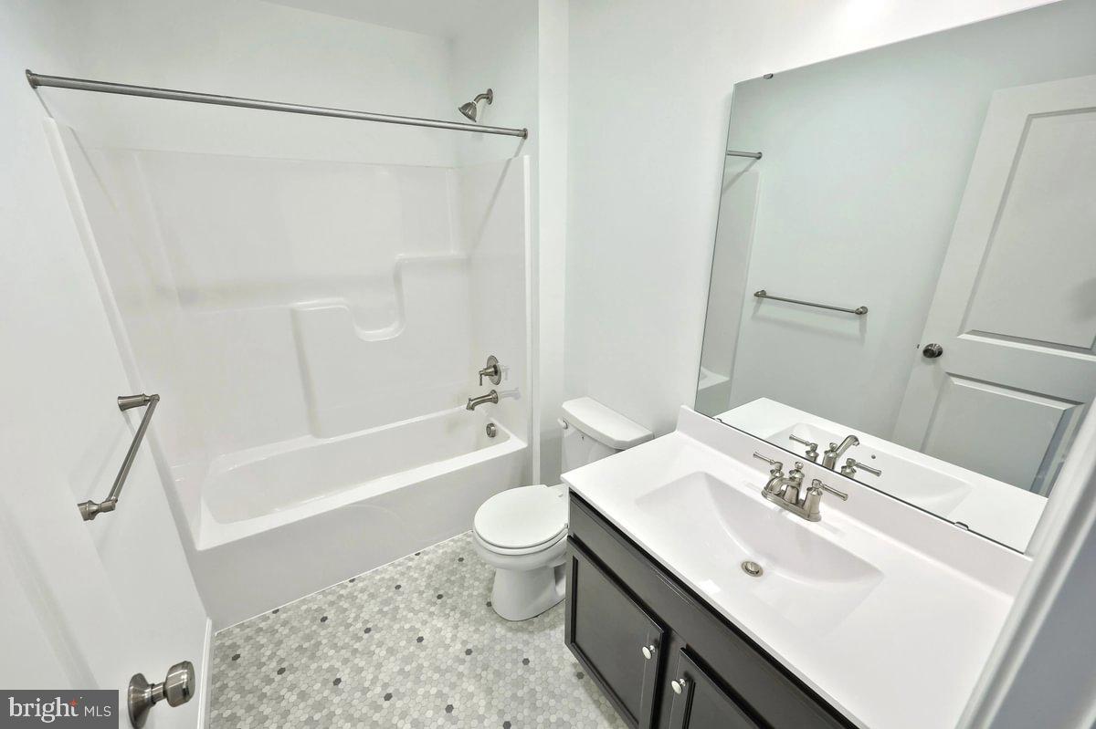 HAMPTON HEIGHTS - Residential