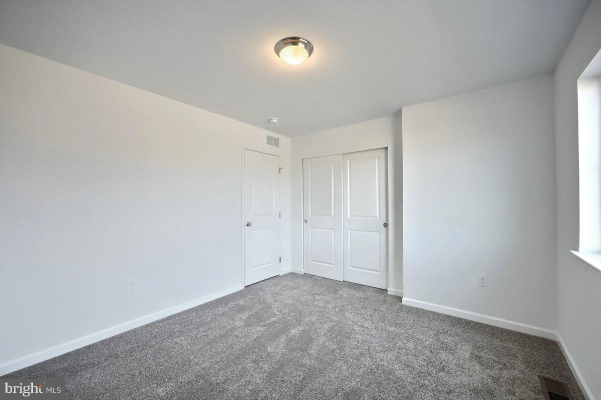 HAMPTON HEIGHTS - Residential