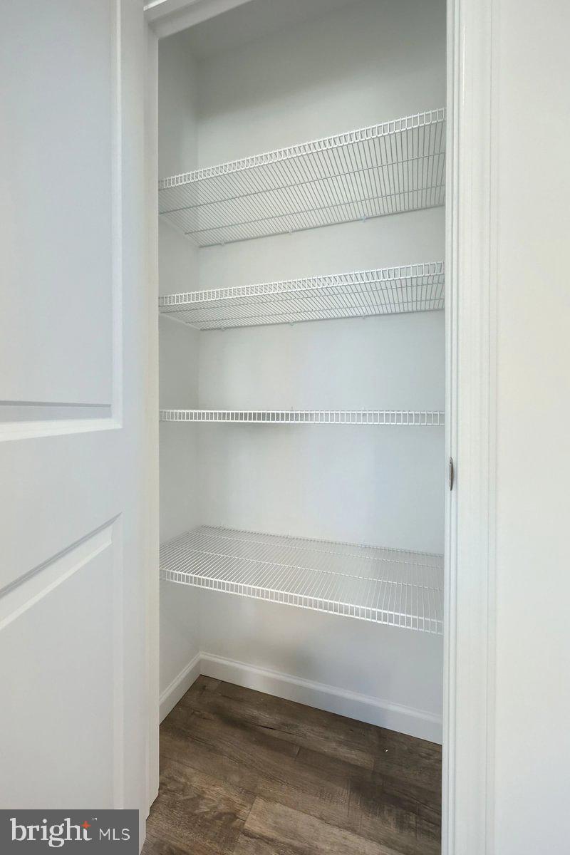 HAMPTON HEIGHTS - Residential