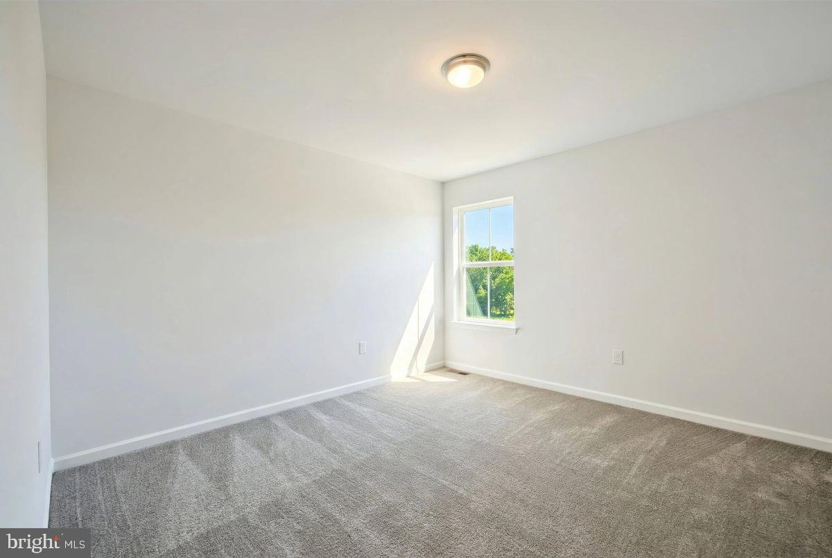 HAMPTON HEIGHTS - Residential