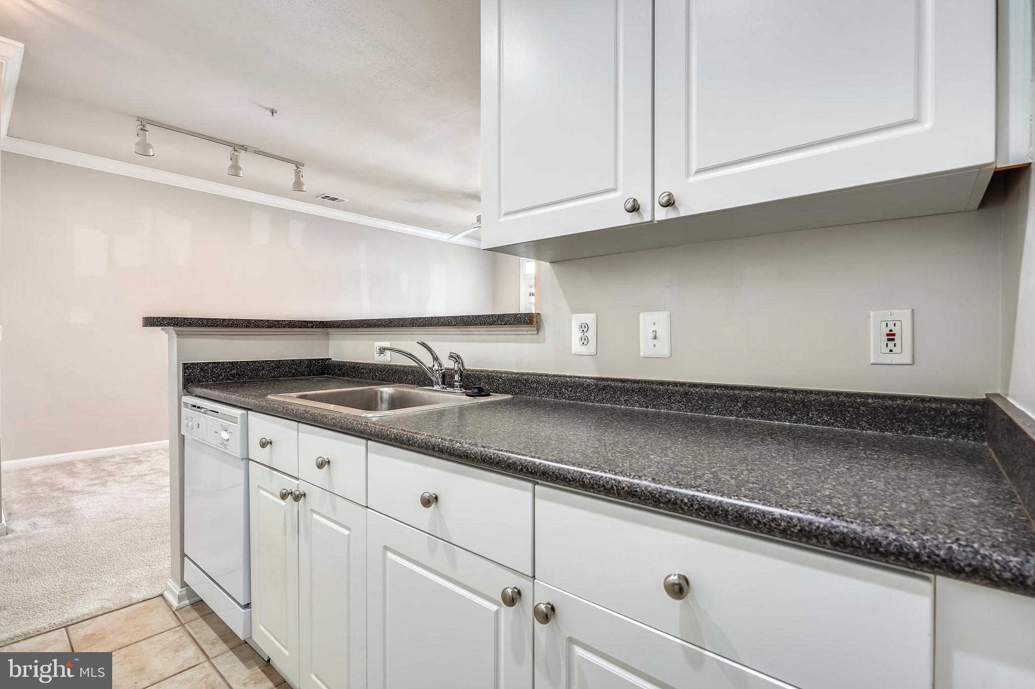 9486 VIRGINIA CENTER BOULEVARD 316