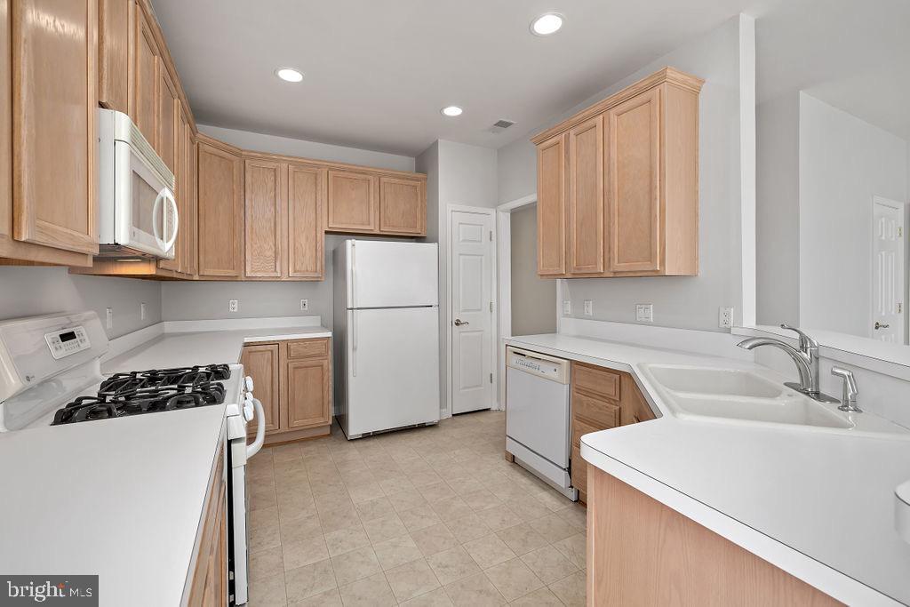 FALLS RUN - Residential