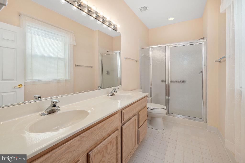 FALLS RUN - Residential