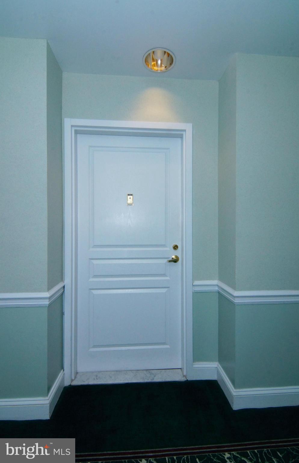 SAVOY PARK CONDOMINIUMS - Residential