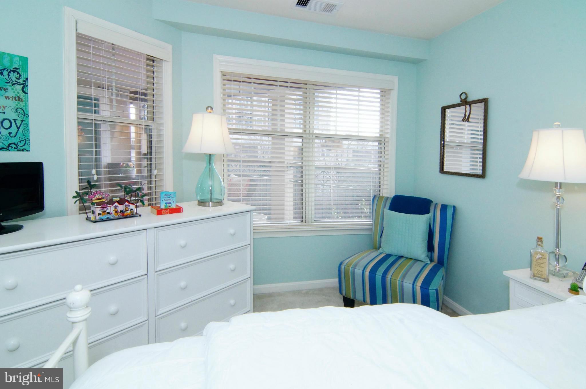 SAVOY PARK CONDOMINIUMS - Residential