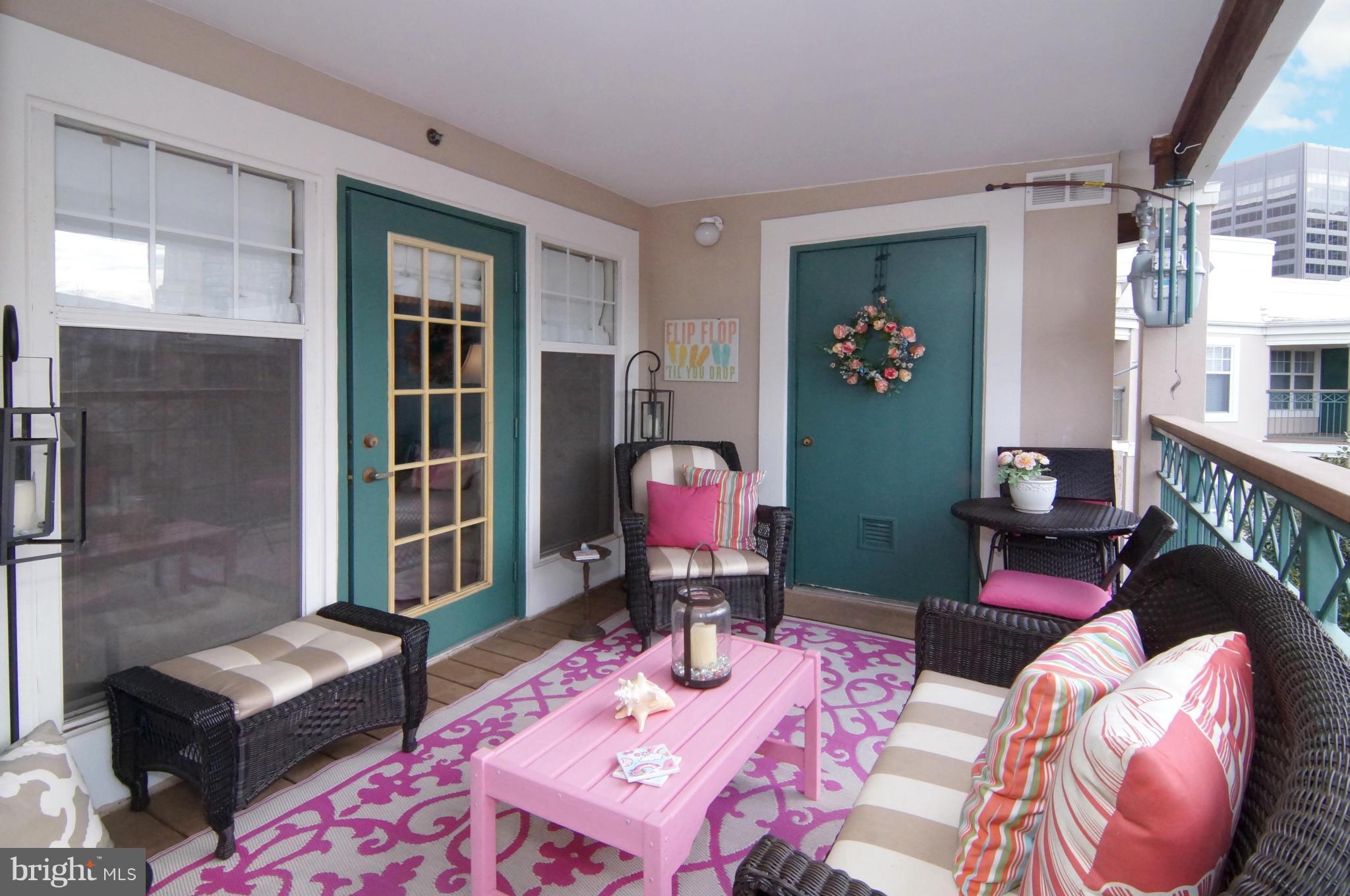 SAVOY PARK CONDOMINIUMS - Residential