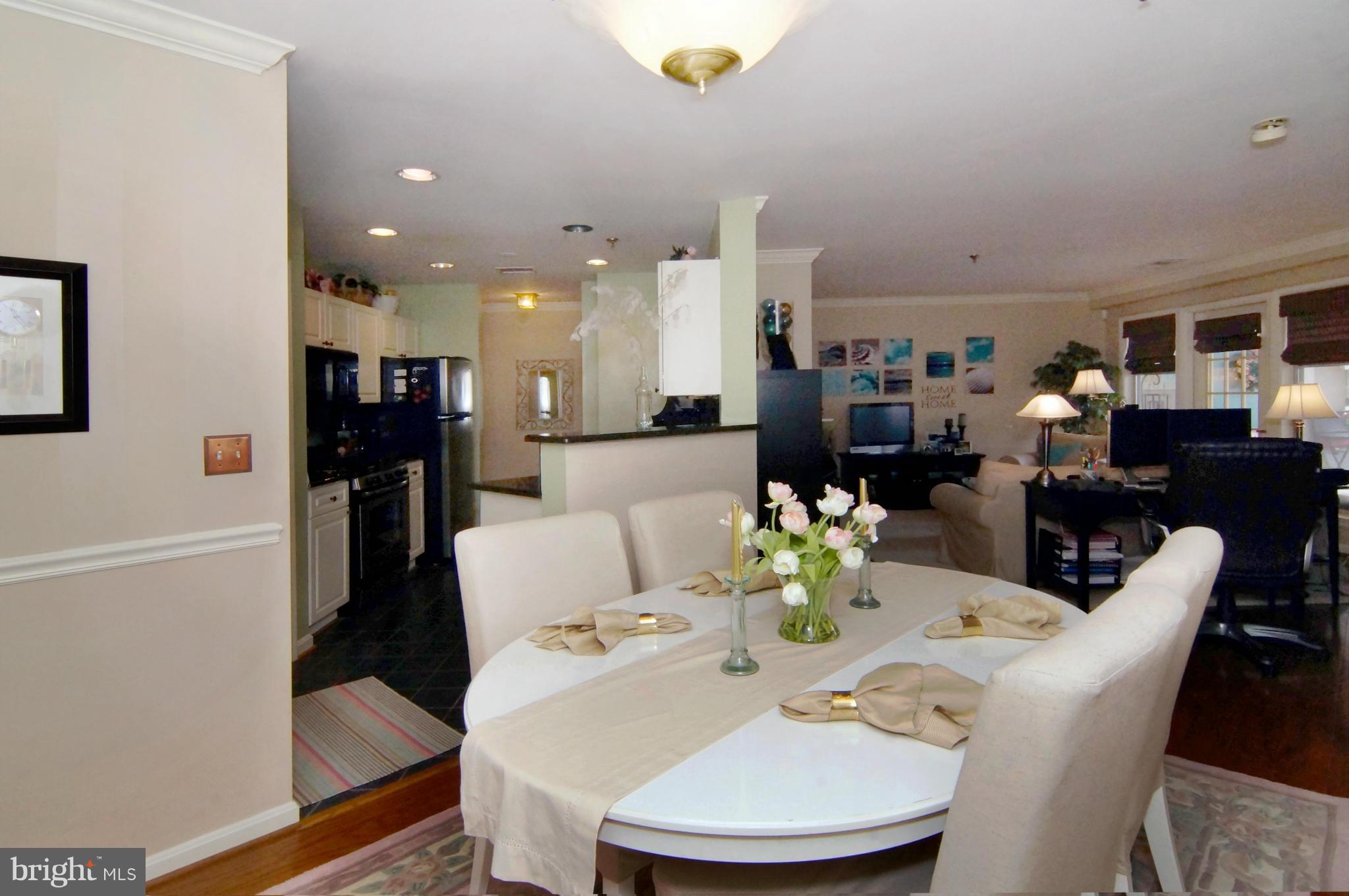 SAVOY PARK CONDOMINIUMS - Residential