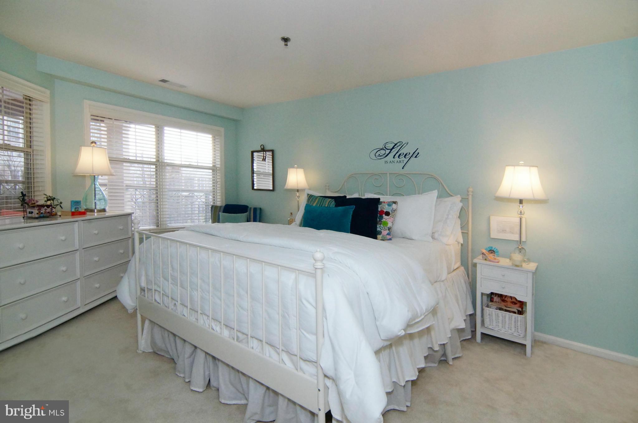 SAVOY PARK CONDOMINIUMS - Residential