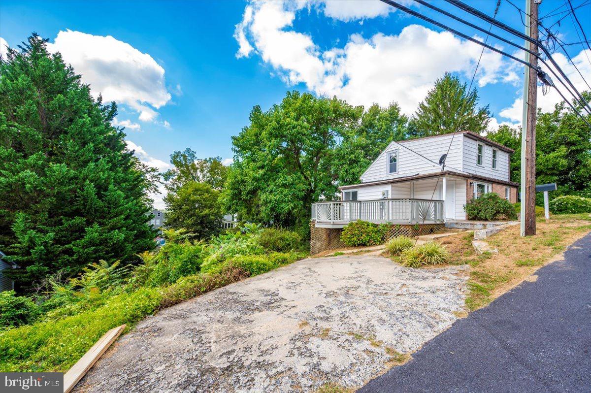 BRUNSWICK - Residential Lease