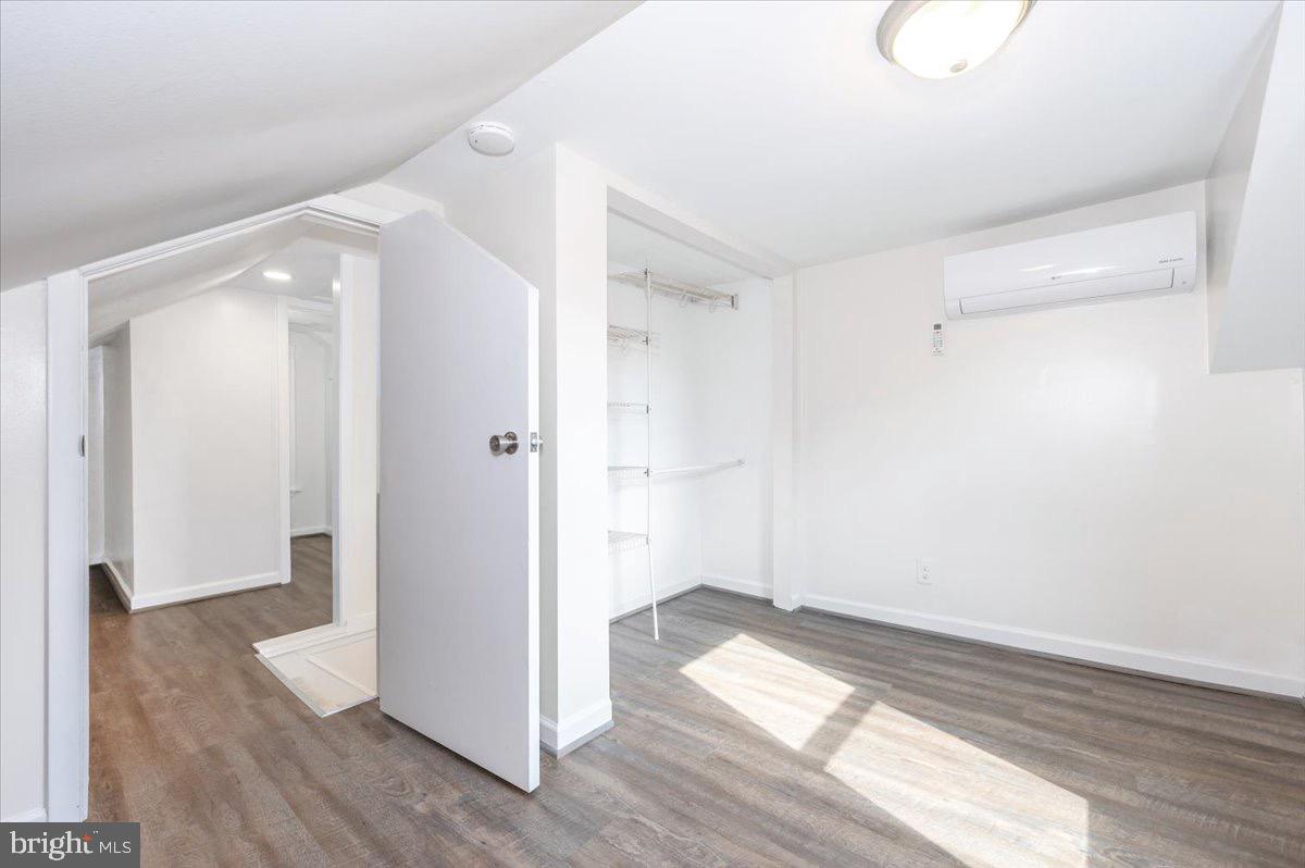 BRUNSWICK - Residential Lease