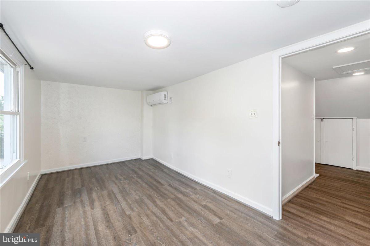 BRUNSWICK - Residential Lease